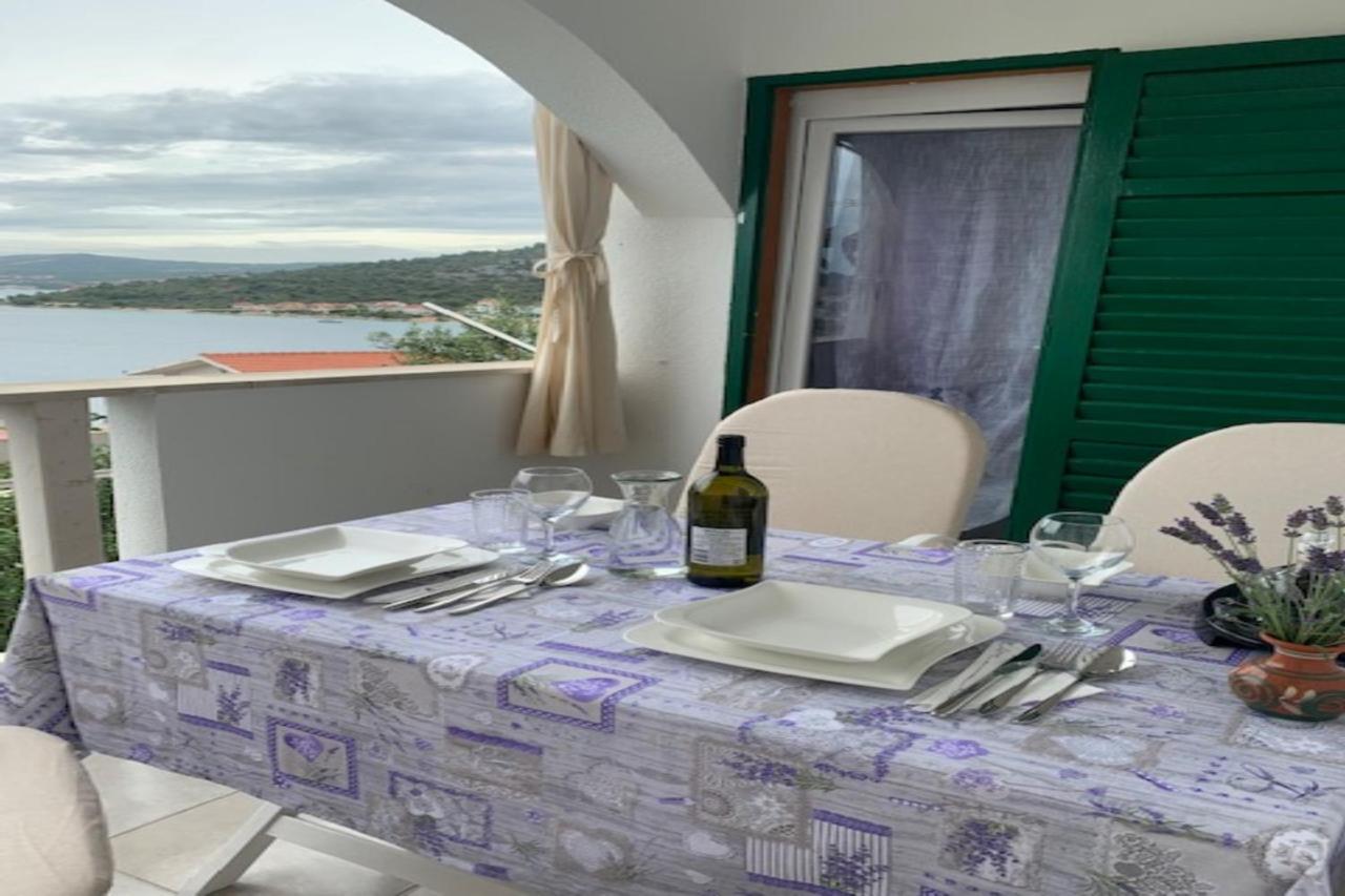 Ražanj Holiday Apartments Lucic - Feels Like Home, Away From Home מראה חיצוני תמונה