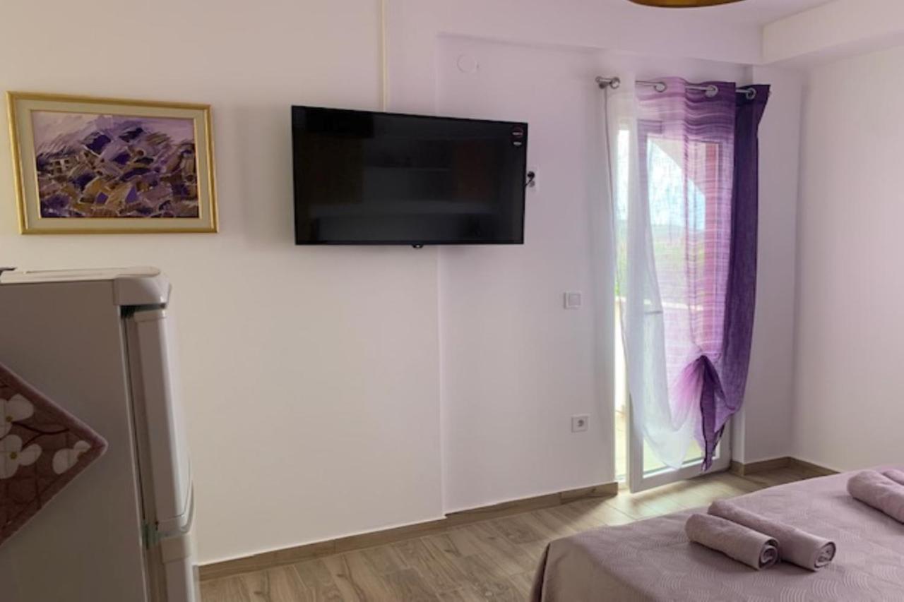Ražanj Holiday Apartments Lucic - Feels Like Home, Away From Home מראה חיצוני תמונה