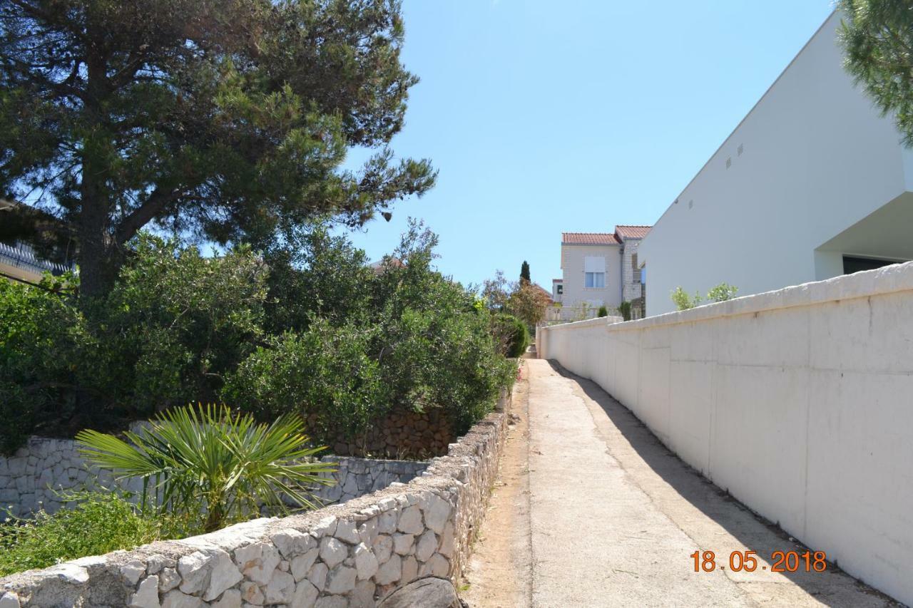Ražanj Holiday Apartments Lucic - Feels Like Home, Away From Home מראה חיצוני תמונה