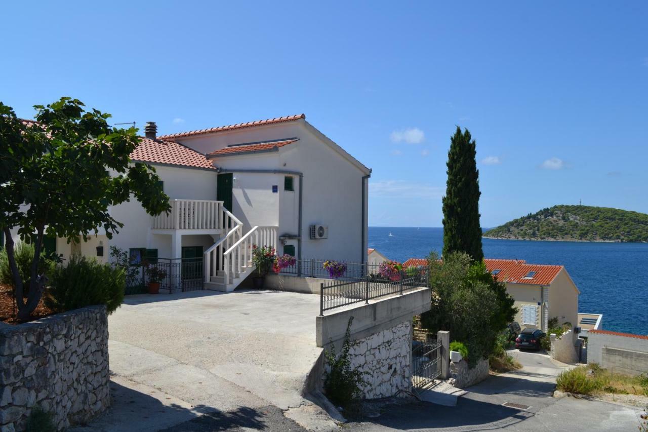 Ražanj Holiday Apartments Lucic - Feels Like Home, Away From Home מראה חיצוני תמונה