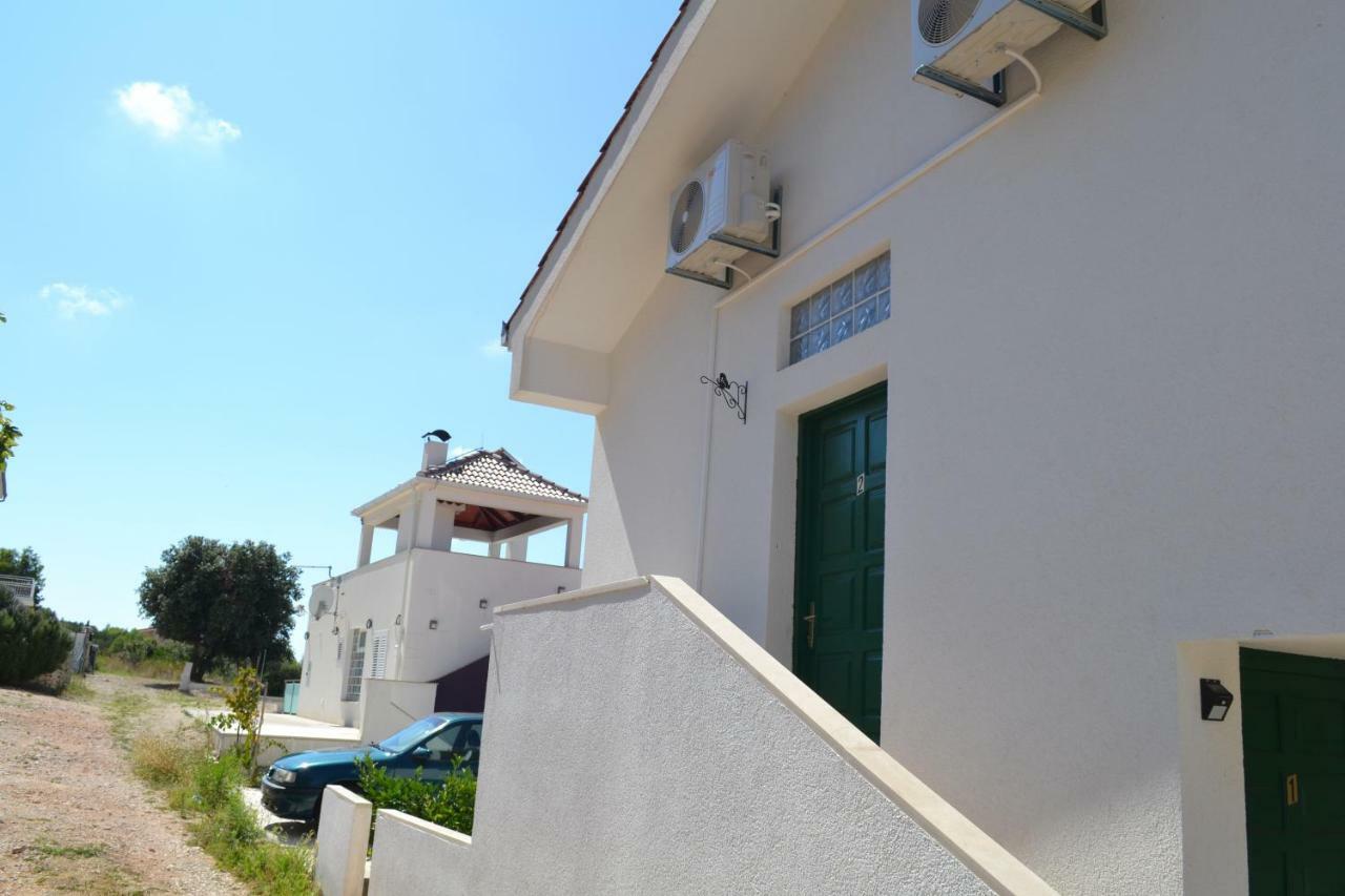 Ražanj Holiday Apartments Lucic - Feels Like Home, Away From Home מראה חיצוני תמונה