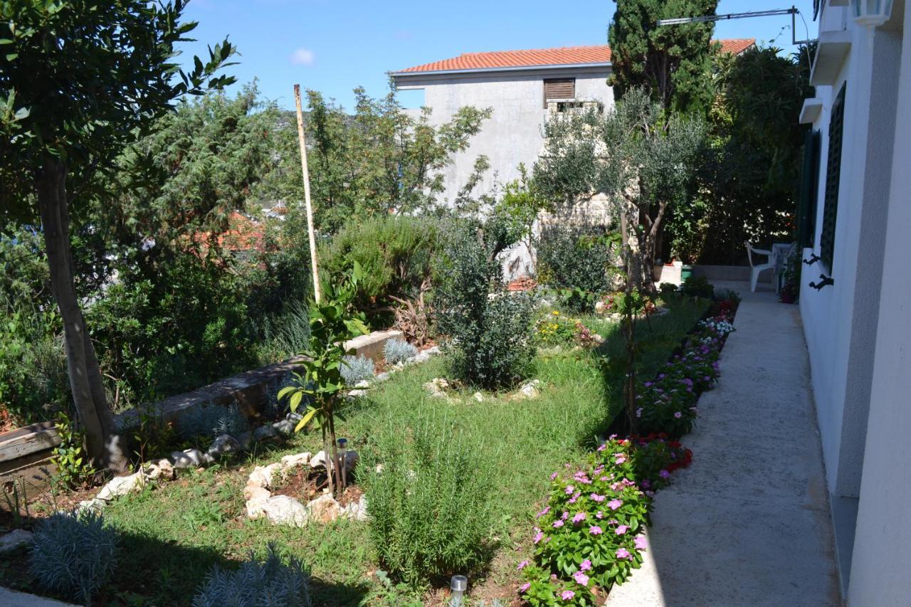 Ražanj Holiday Apartments Lucic - Feels Like Home, Away From Home מראה חיצוני תמונה